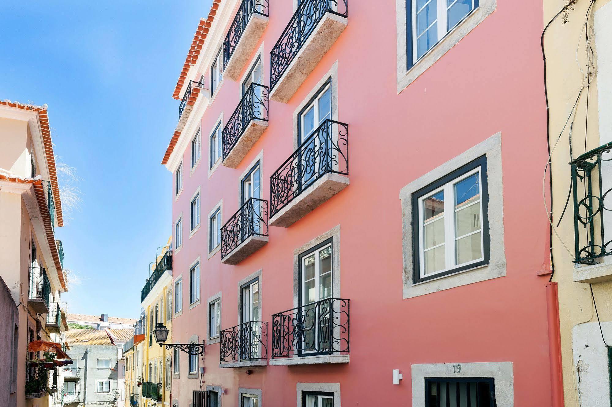 Hello São Bento Boutique Lisboa