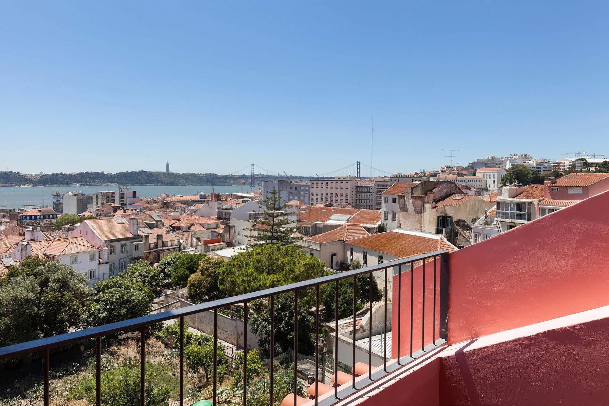 Hello São Bento Boutique Lisboa